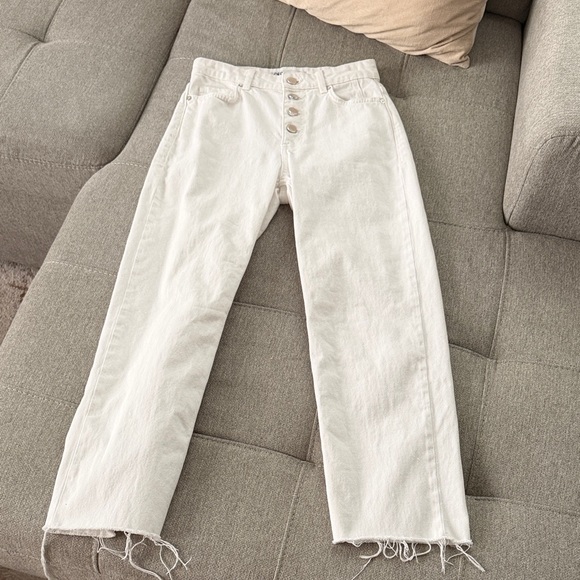 Zara Denim - Zara Women's Cream Straight Leg Jeans